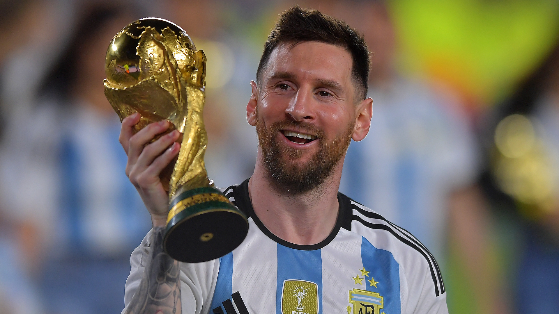 Top 5 cầu thủ giàu nhất thế giới - Messi có phải số 1