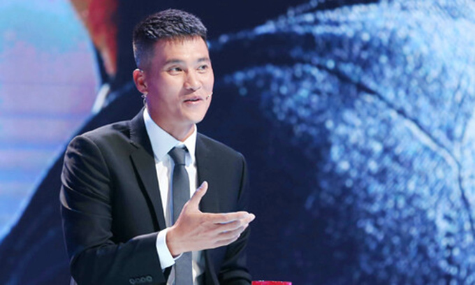 Lê Công Vinh bây giờ làm gì?